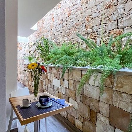 Blue Dream Bed & Breakfast Полиняно а Маре Екстериор снимка