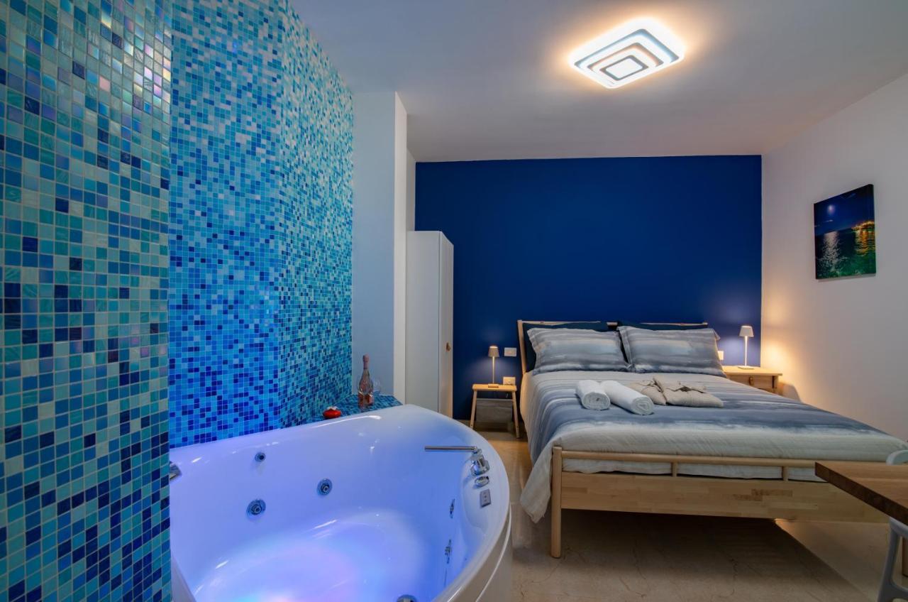 Blue Dream Bed & Breakfast Полиняно а Маре Екстериор снимка